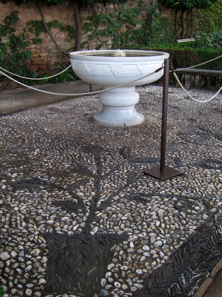 Fountain, Alcazaba Garden